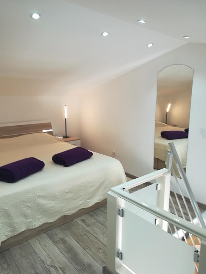 Apartments Vrime Biograd Na Moru Bagian luar foto