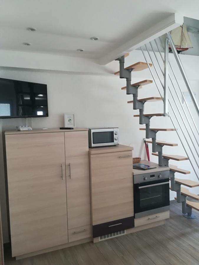Apartments Vrime Biograd Na Moru Bagian luar foto